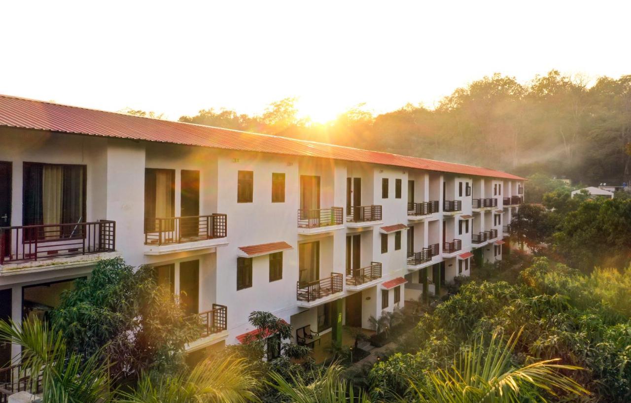 Atulya Resorts With 3Hr Early Check In Rāmnagar Extérieur photo